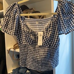 Abercrombie crop top